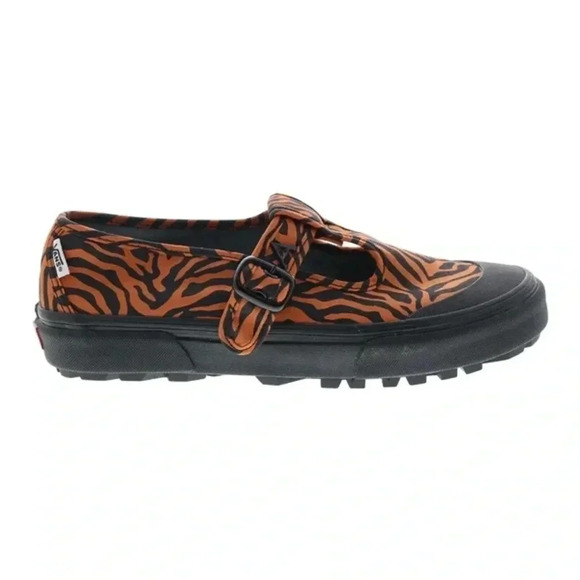 Vans Shoes - Vans Style 93 x Ashley Williams Tiger Print